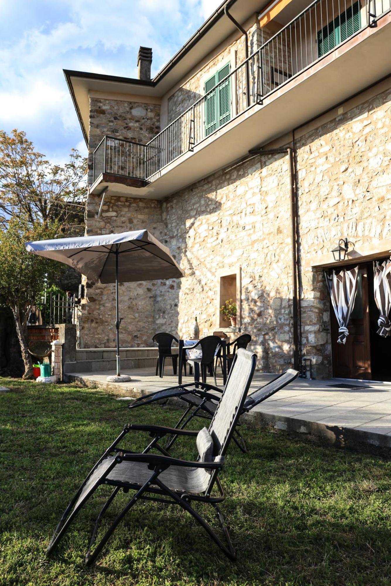 Ca'Toni Villa Bagnone Exteriör bild